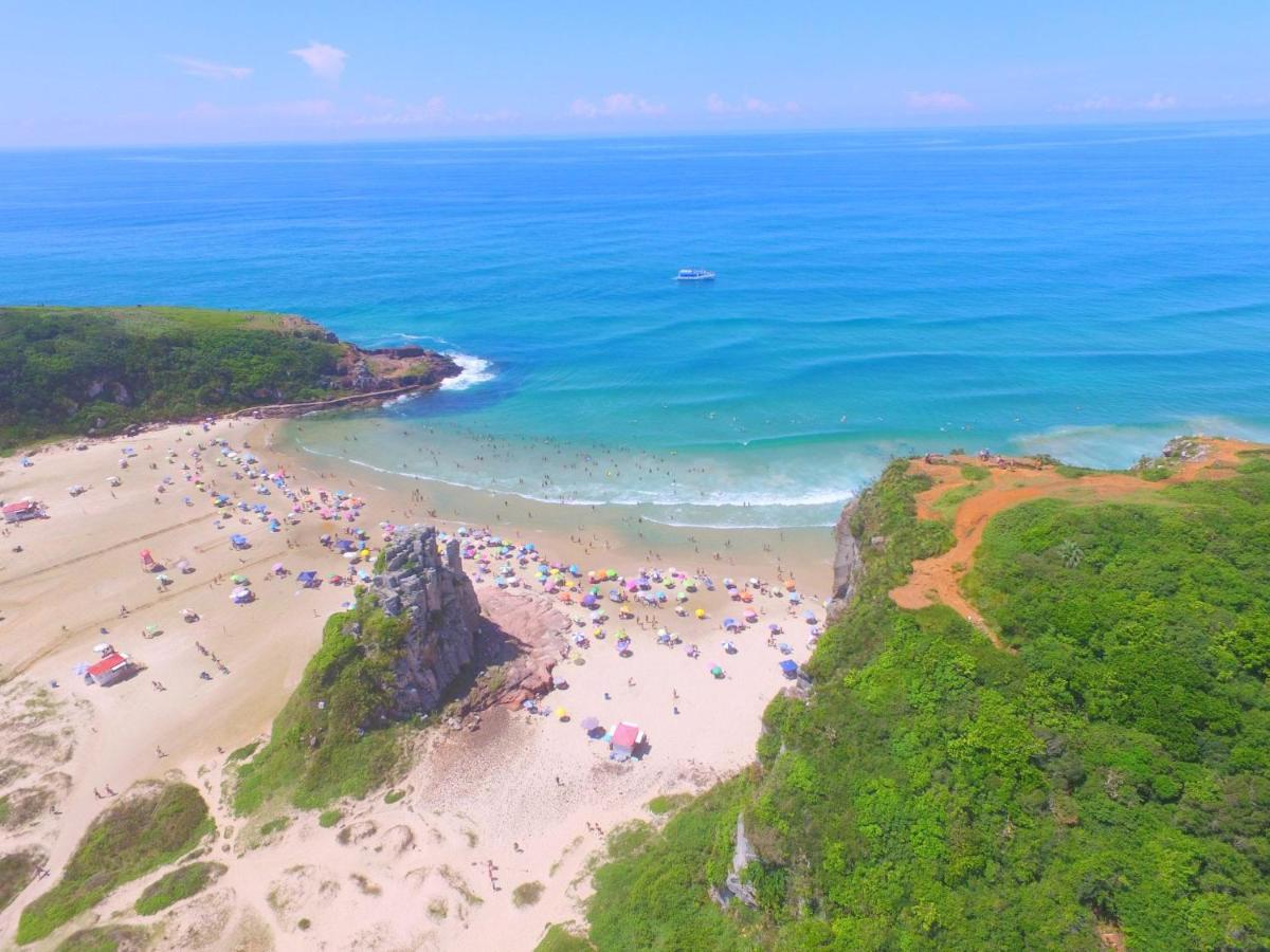 Casa De 2 Quartos Com 2 Ares-Condicionados Em Torres-Rs - Na Mais Bela Praia Gaucha - Cozinha - Banheiro - Tv Smart 32 E Wi-Fi - Estacionamento - Anfitria Superhost No Bnb Villa Екстериор снимка