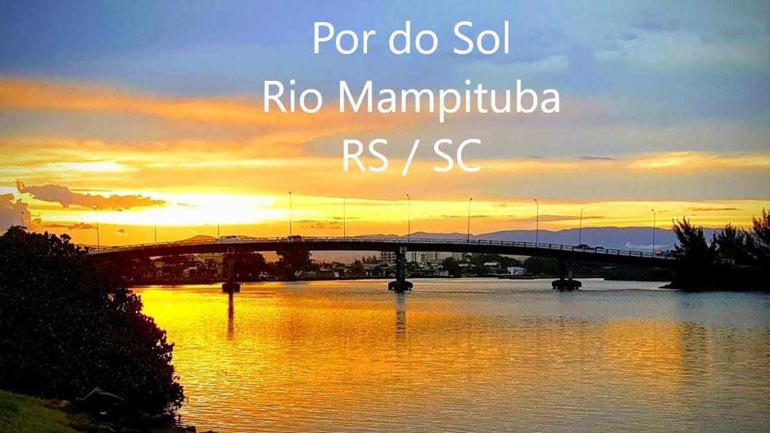 Casa De 2 Quartos Com 2 Ares-Condicionados Em Torres-Rs - Na Mais Bela Praia Gaucha - Cozinha - Banheiro - Tv Smart 32 E Wi-Fi - Estacionamento - Anfitria Superhost No Bnb Villa Екстериор снимка