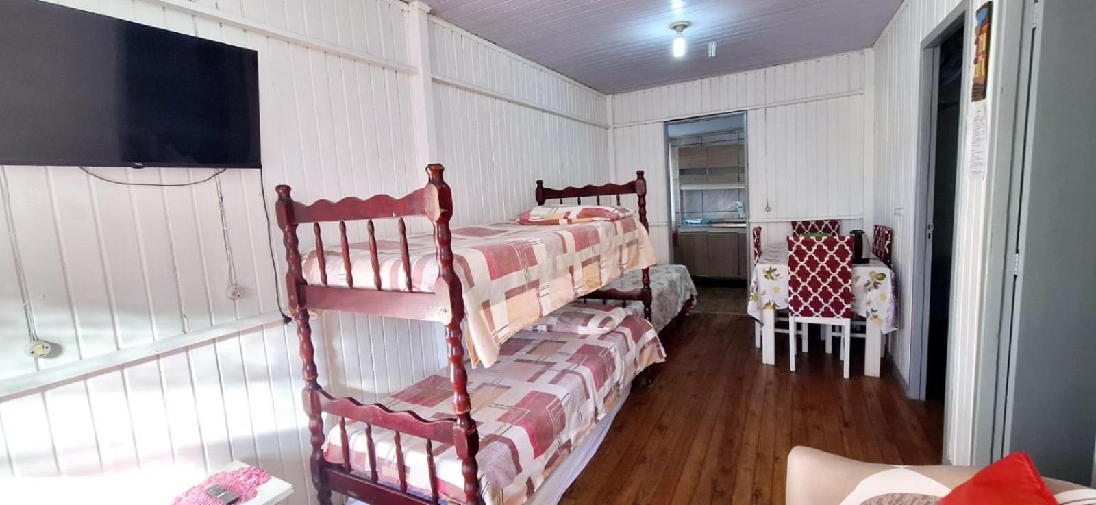 Casa De 2 Quartos Com 2 Ares-Condicionados Em Torres-Rs - Na Mais Bela Praia Gaucha - Cozinha - Banheiro - Tv Smart 32 E Wi-Fi - Estacionamento - Anfitria Superhost No Bnb Villa Екстериор снимка